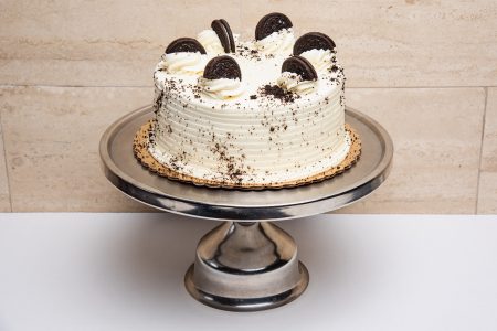 savor the classic flavor of a traditional oreo cake at Mia's Bakery.
