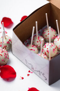 Valentine's Day Cake Pops